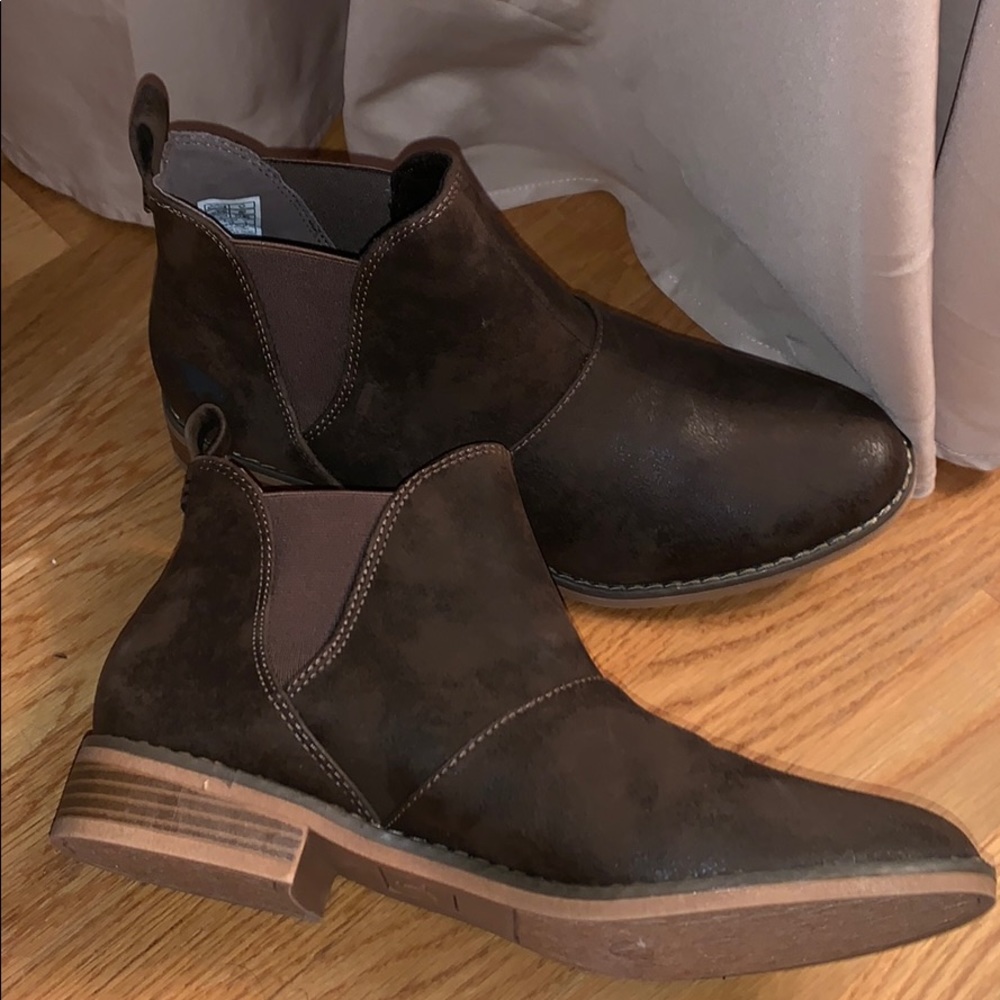 Ankle boots